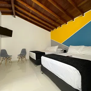 Habitación en casa particular Hospedaje Trianon, Envigado